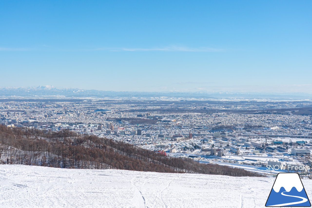 札幌藻岩山スキー場｜本日、雲一つ無い快晴！札幌藻岩山の全10コースの滑走にチャレンジ(^^)/